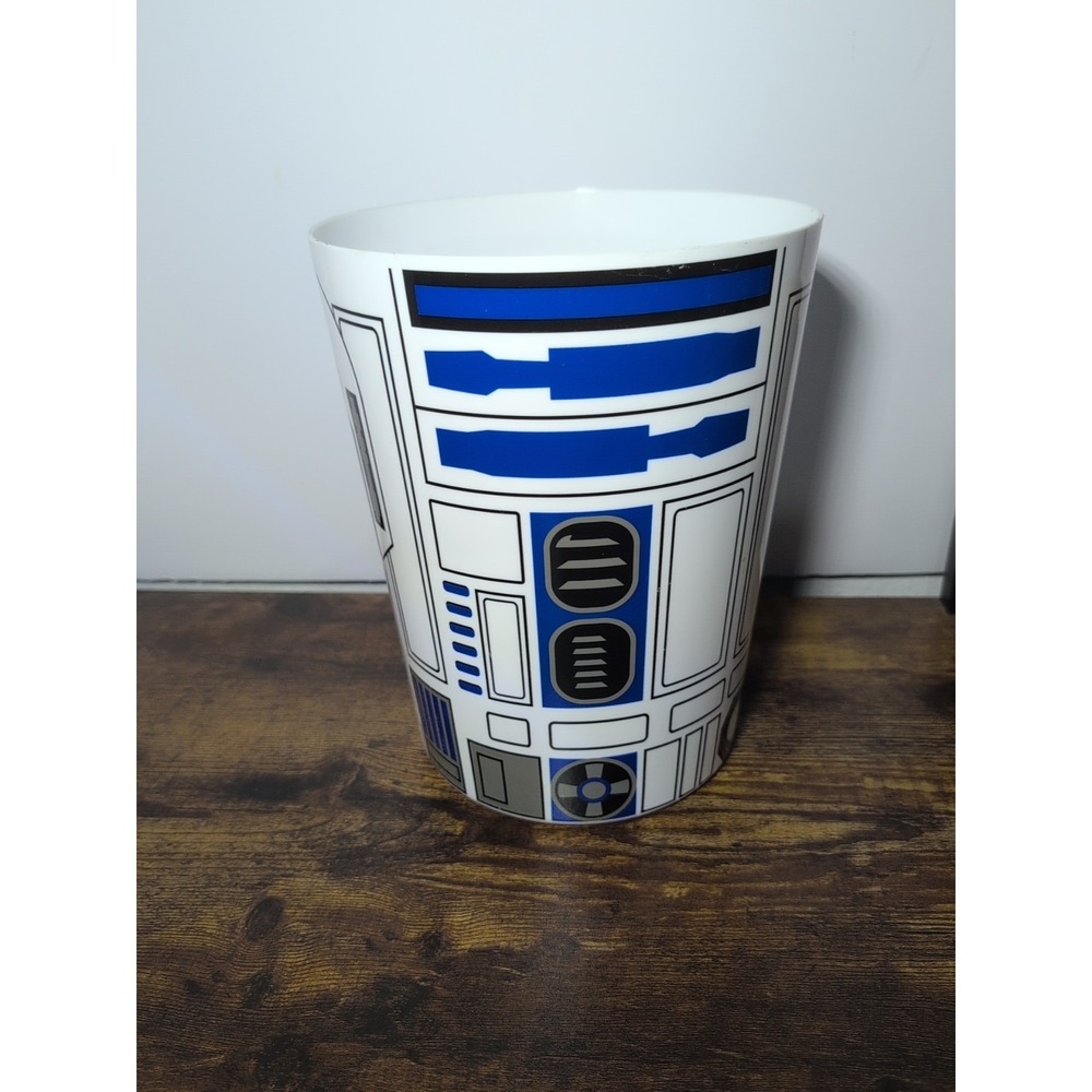 Star Wars R2-D2 Trash Can Waste Bin – Official Lucasfilm – Blue/White Home Decor